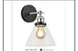 8013 WALL LAMP INCLUDED